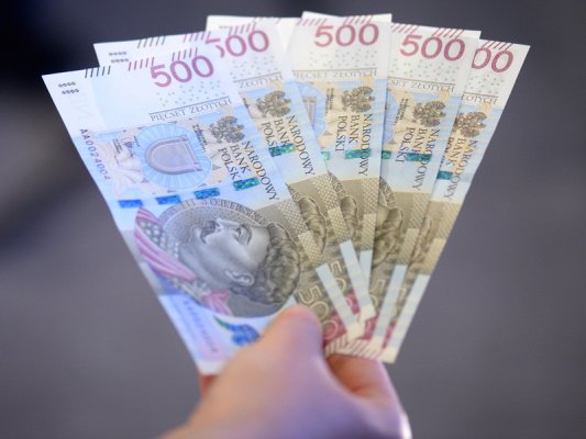 Pieniądze z polisy za urodzenie dziecka - ile można otrzymać?