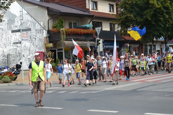 Ruszają pielgrzymki na Jasną Górę. Będą utrudnienia na drogach