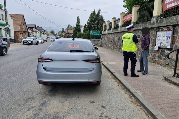 Akcja drogówki z Grójca. Mandatami ukarano 14 pieszych 