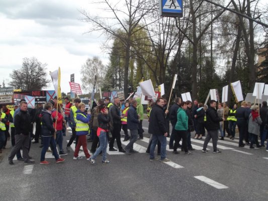 400 kV: w czwartek czarny marsz