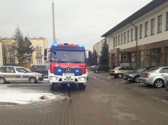Alarm bombowy na ulicy Sportowej!