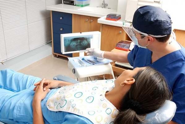 Dentysta w Grójcu – jakie usługi stomatologiczne oferuje Grójec?