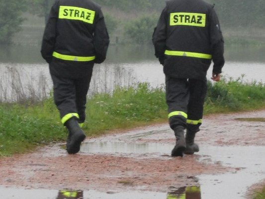 Błędów. Mężczyzna utonął w zbiorniku wodnym po dawnej cegielni