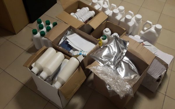 Posiadał nielegalne środki ochrony roślin, papierosy i alkohol