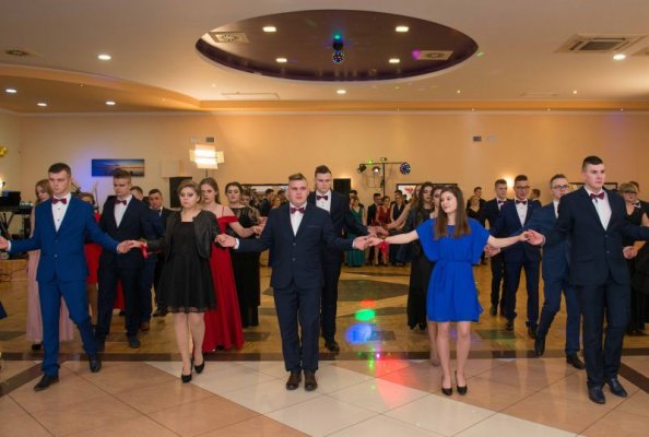 Studniówka 2018 w ZSP w Jasieńcu