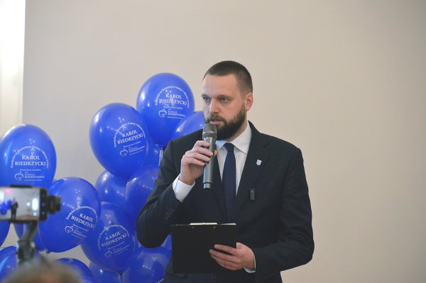 Kandydat na burmistrza Karol Biedrzycki spotkał się z mieszkańcami Grójca