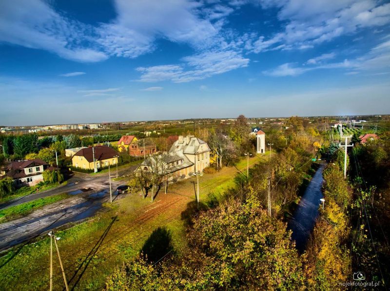 Teren dworca kolejki wąskotorowej w Grójcu (fot. NojekFotograf)