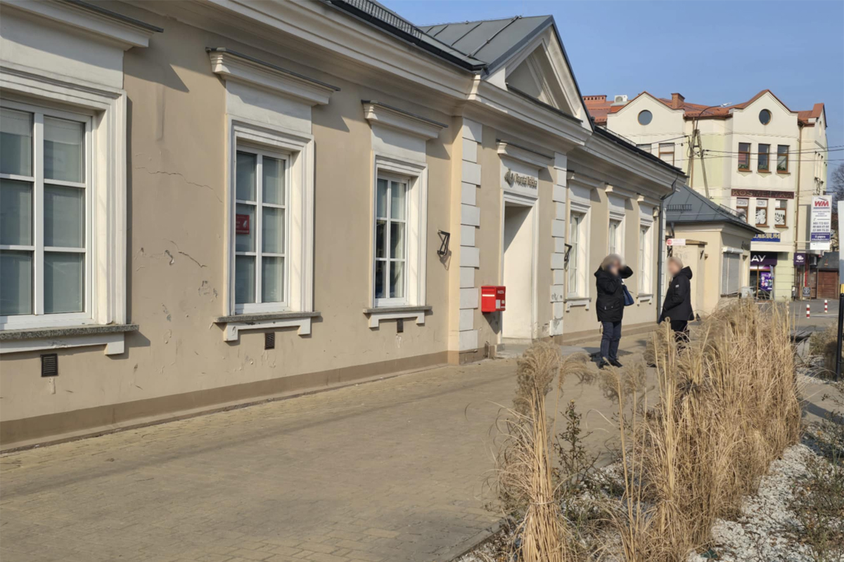 Urząd pocztowy przy Alei Niepodległości 6 w Grójcu (fot. Grojec24.net)