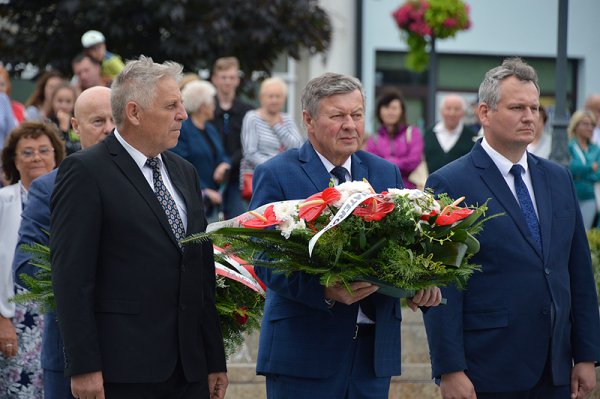 1 sierpnia na Placu Wolności