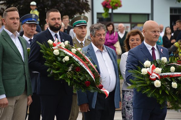 1 sierpnia na Placu Wolności
