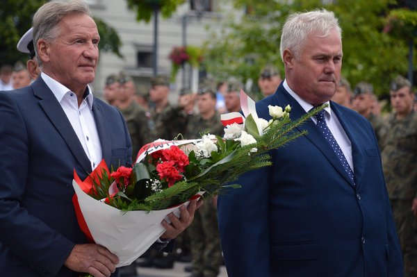 1 sierpnia na Placu Wolności
