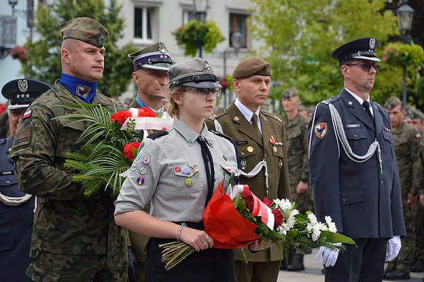 1 sierpnia na Placu Wolności