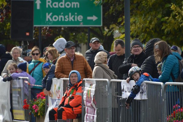 Setki biegaczy na ulicach Grójca, czyli Grójecka Dycha 2025