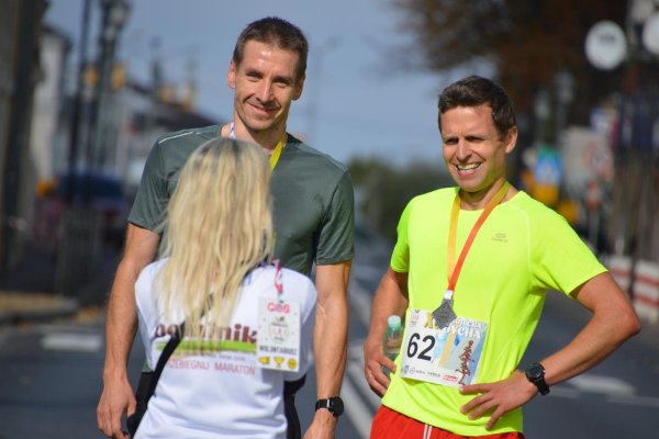 Setki biegaczy na ulicach Grójca, czyli Grójecka Dycha 2025