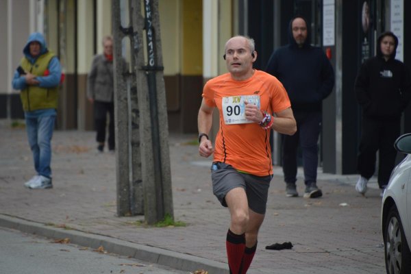 Setki biegaczy na ulicach Grójca, czyli Grójecka Dycha 2025