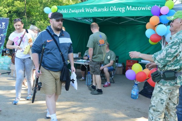 Piknik rodzinny z okazji Dnia Dziecka nad zalewem w Głuchowie