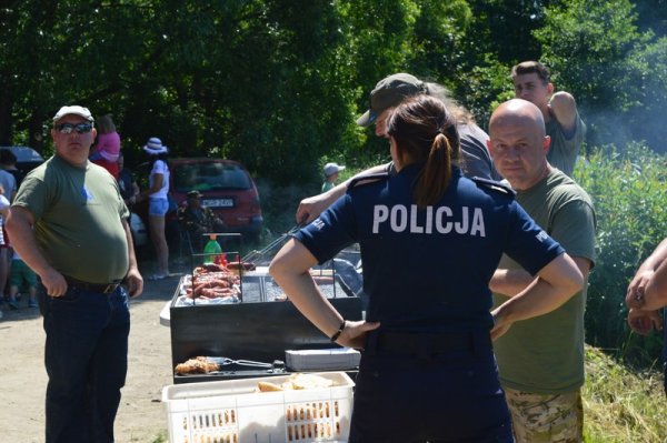 Piknik wędkarski z okazji Dnia Dziecka