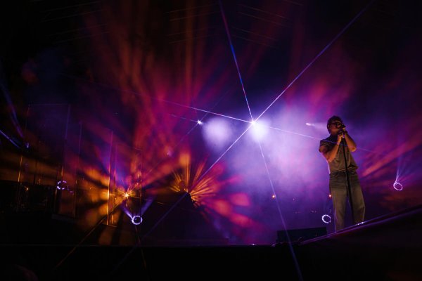 Koncert Oskara Cymsa na Święcie Kwitnących Jabłoni 2026 w obiektywie Pauliny Dzikowskiej