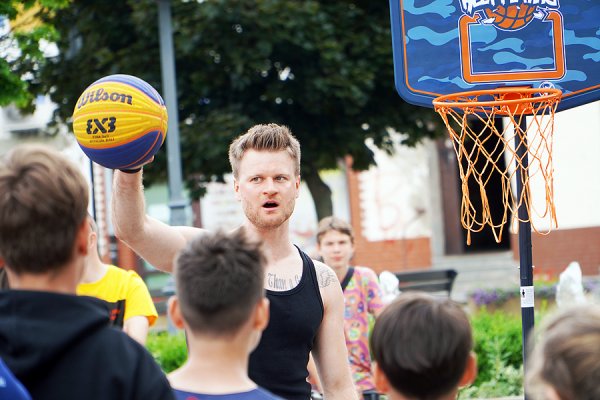 Stop Smartfonizacji! Koszykarski turniej na rynku w Grójcu