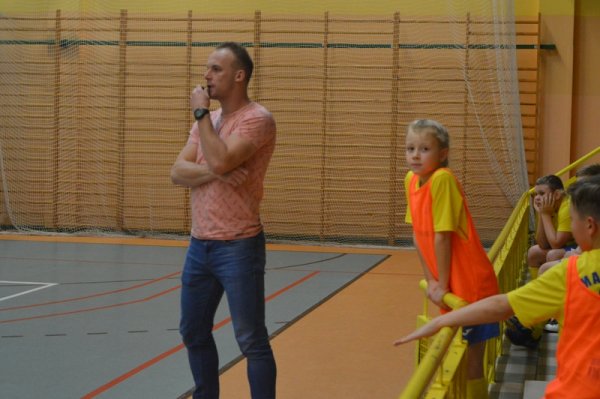 Świąteczny turniej dla najmłodszych grup piłkarzy GKS Mazowsze Grójec