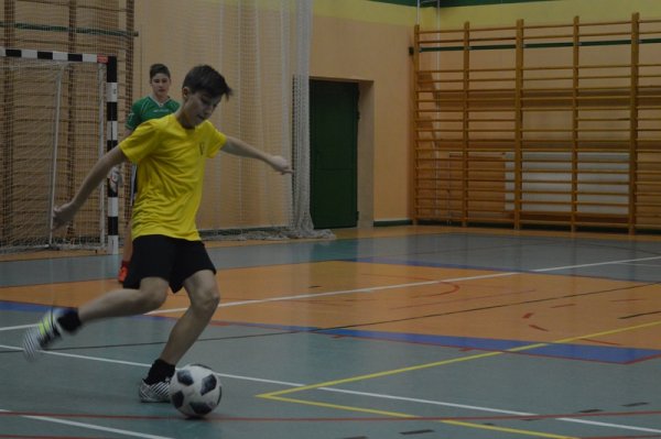 Świąteczny turniej dla najmłodszych grup piłkarzy GKS Mazowsze Grójec