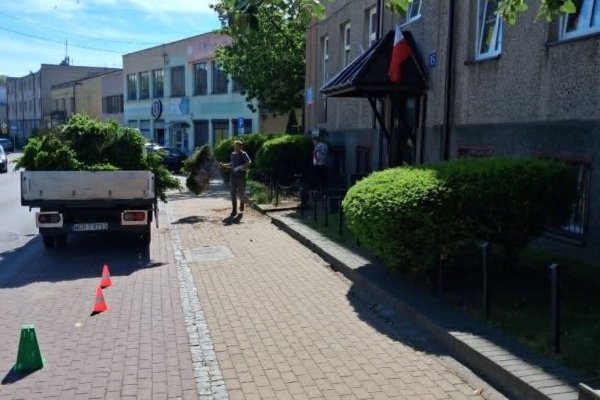 Prace konserwacyjne przy budynku przedszkola przy ul. Mogielnickiej w Grójcu