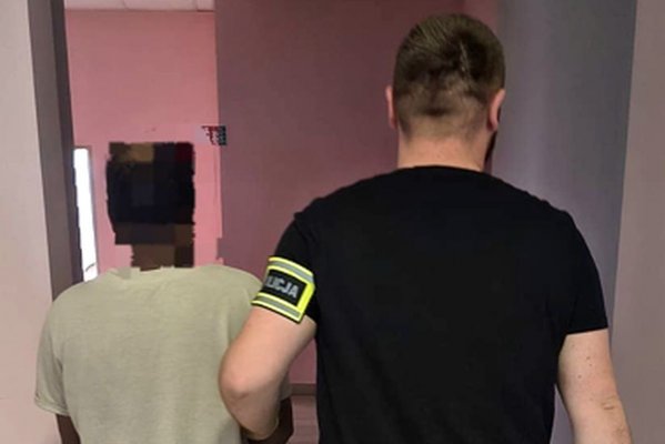 36-latek z zarzutami znęcania się nad żoną oraz dzieckiem