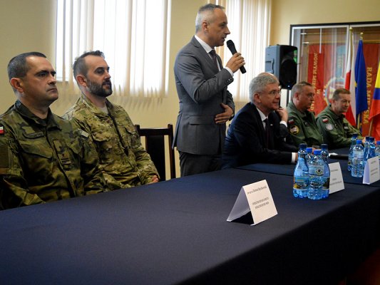 Nowe Miasto nad Pilicą: będą samoloty, śmigłowce i drony