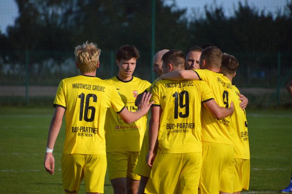 Liga okręgowa: Gracja Tczów - Mazowsze Grójec 0:1