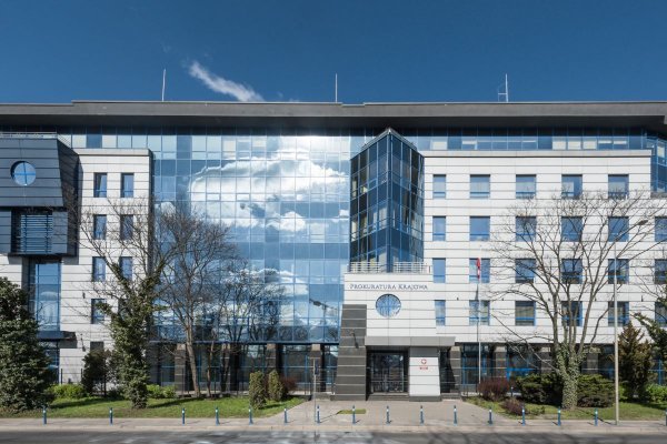 Pożar stacji Starlinków pod Grójcem. Prokuratura Krajowa: to był akt dywersji 