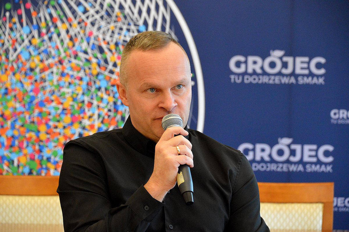 Marcin Urbaś podczas konferencji „Aktywność fizyczna drogą do zdrowia dzieci i młodzieży